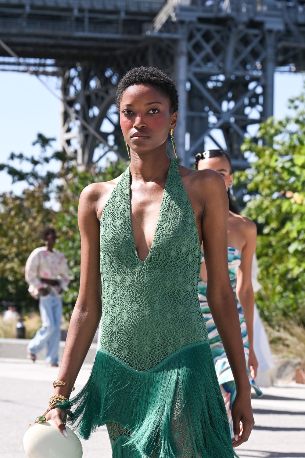 VESTIDO LONGO ESMERALDA FRINGES VERDE ESCURO