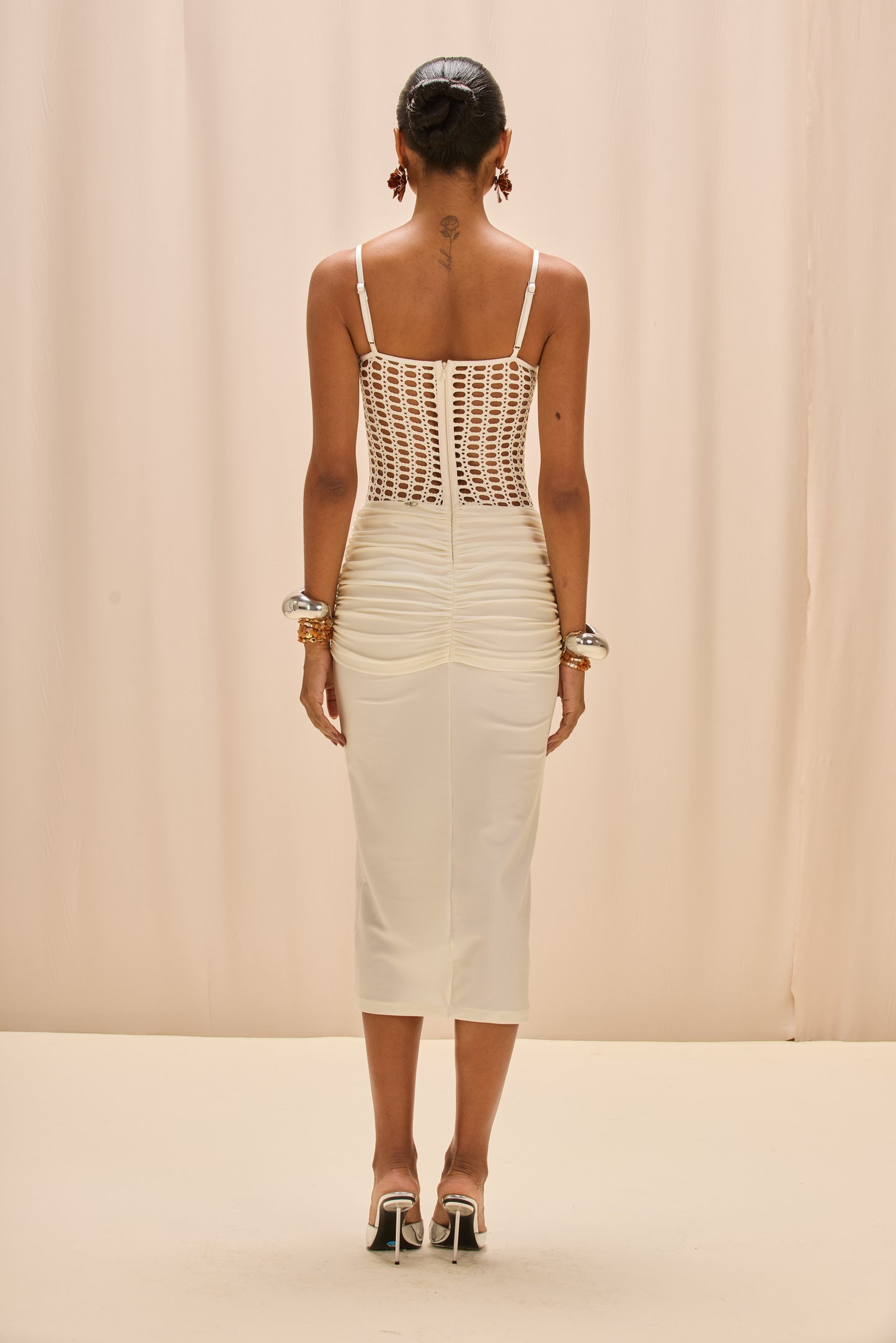 VESTIDO MIDI TELA SELENE OFF WHITE