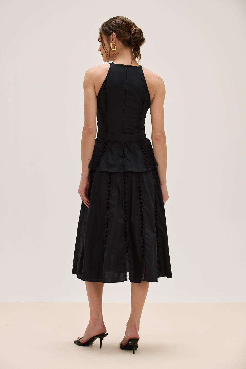 VESTIDO MIDI LINHO SOLENNE PRETO