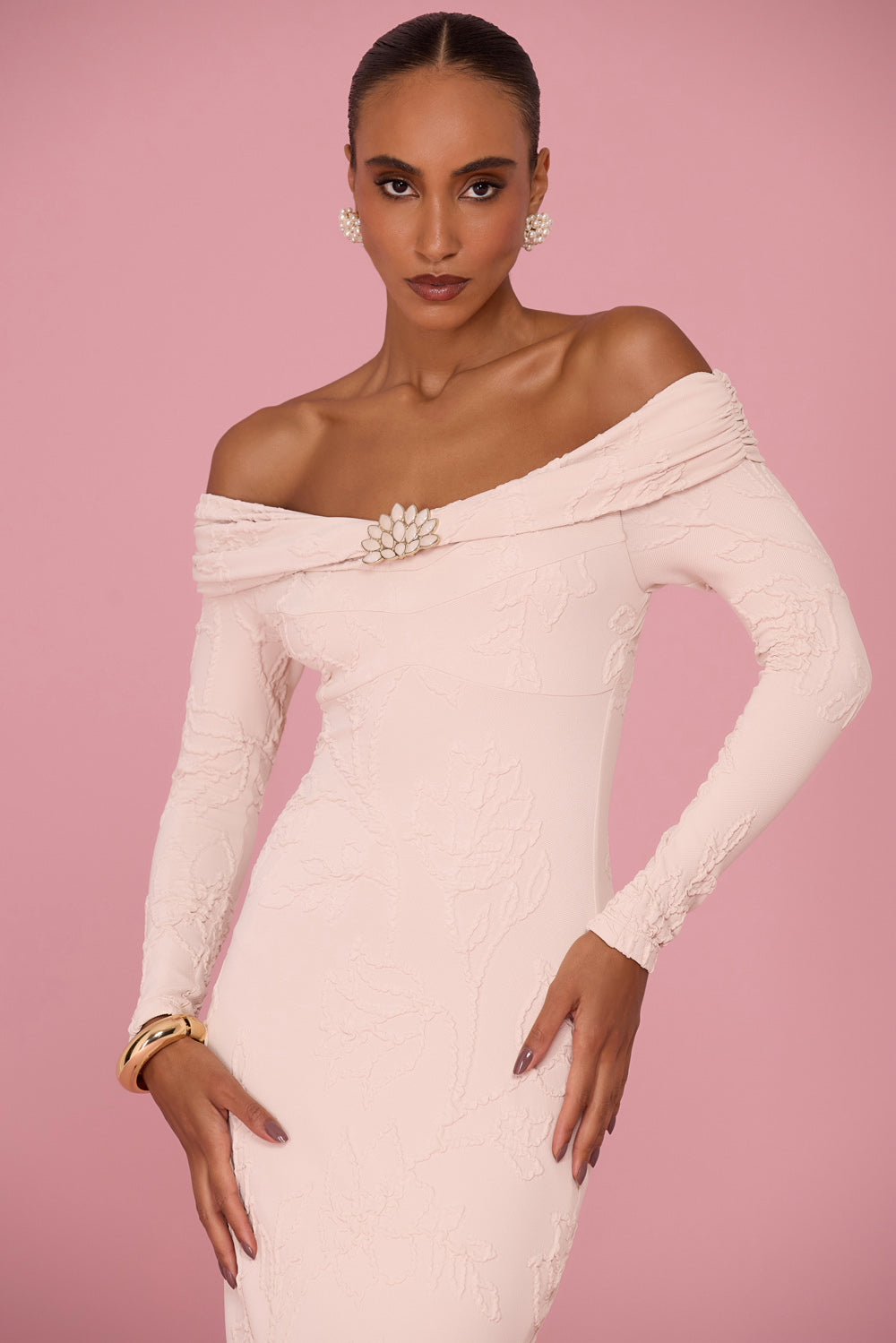 VESTIDO MIDI JACQUARD HAZEL BEGE